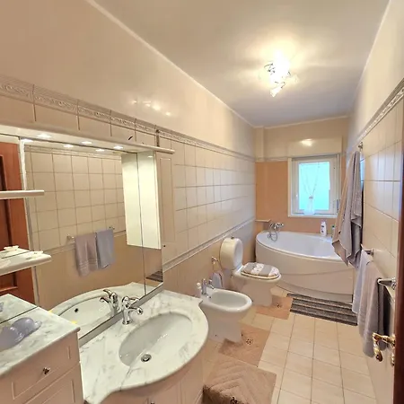 Casa Francesco *